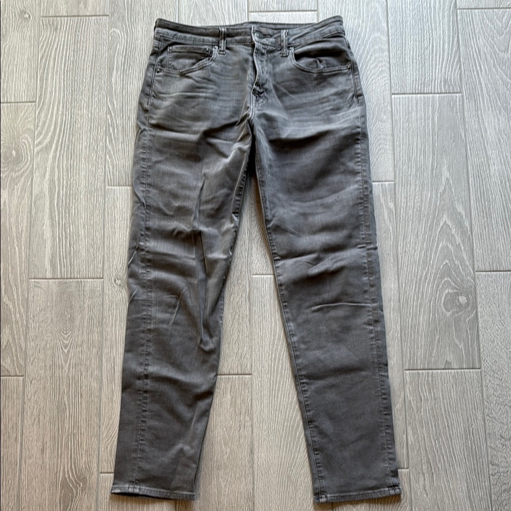 American Eagle Athletic Fit 31x34 Grey Jeans
